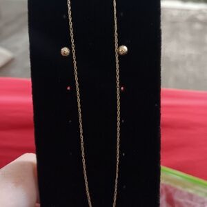 14k Yellow Gold Stud Earrings And Necklace.
